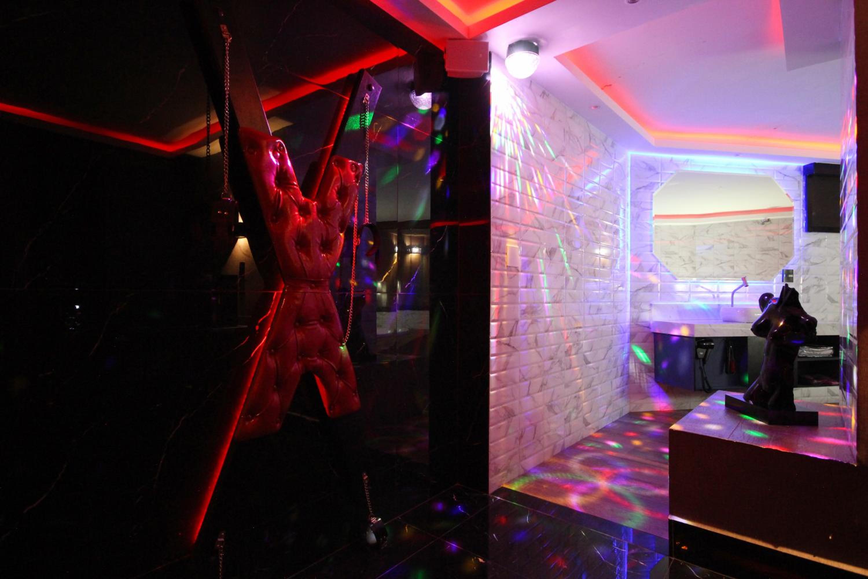 EUPHORIA MOTEL