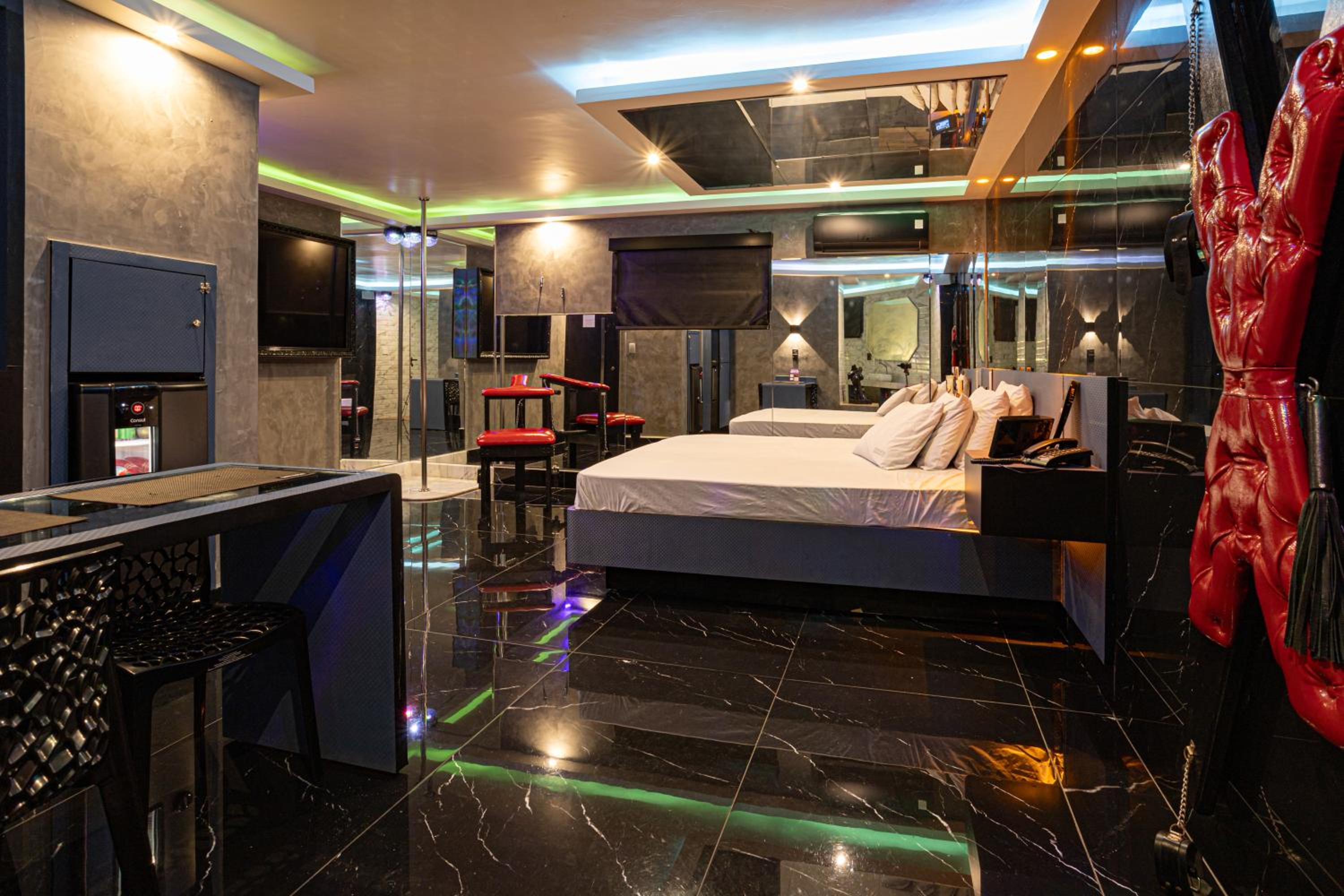 EUPHORIA MOTEL