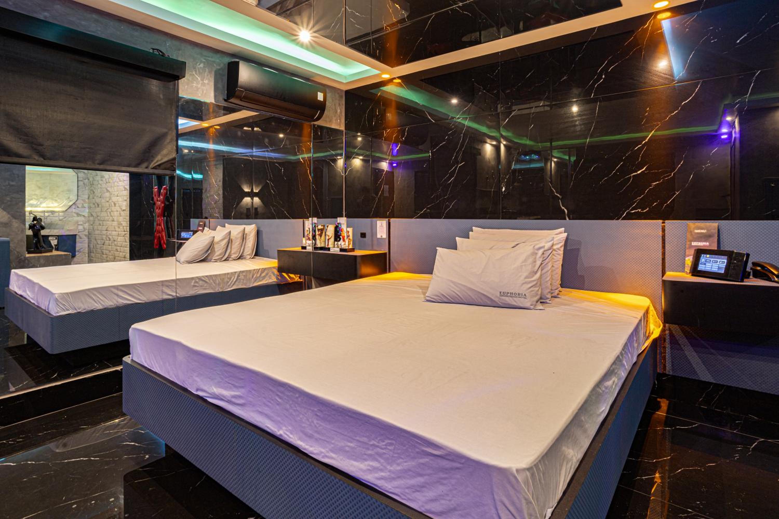 EUPHORIA MOTEL