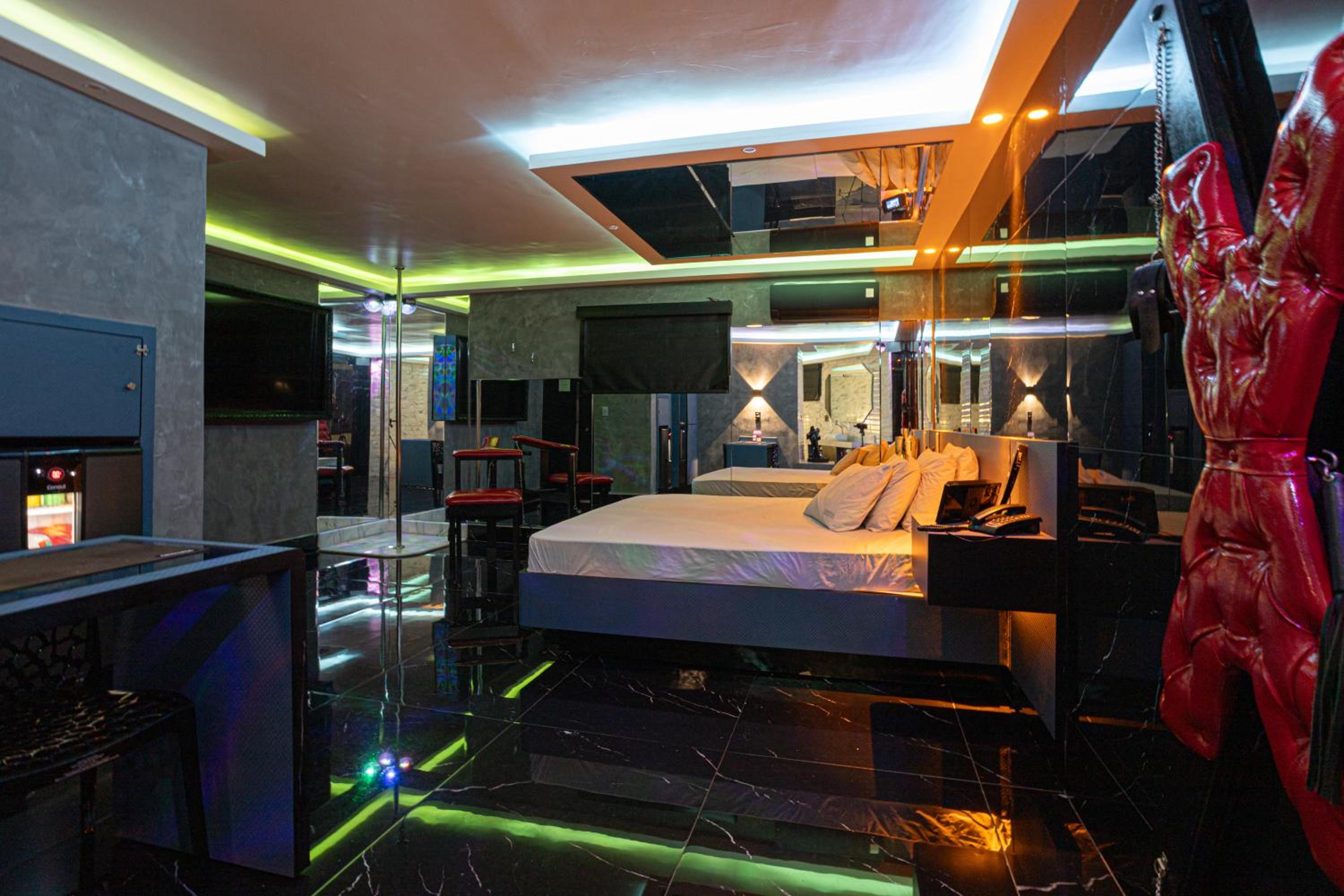 EUPHORIA MOTEL