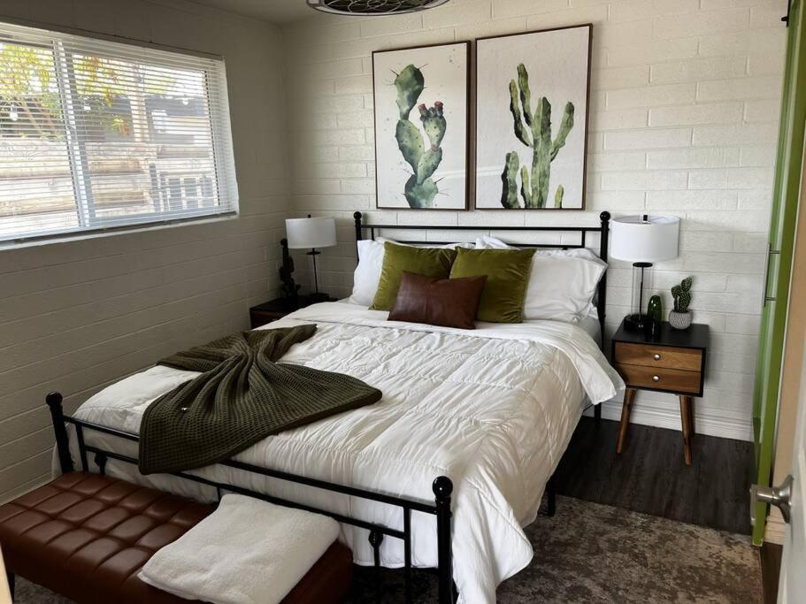 Monterey Way Minutes From Old Town Scottsdale view 3