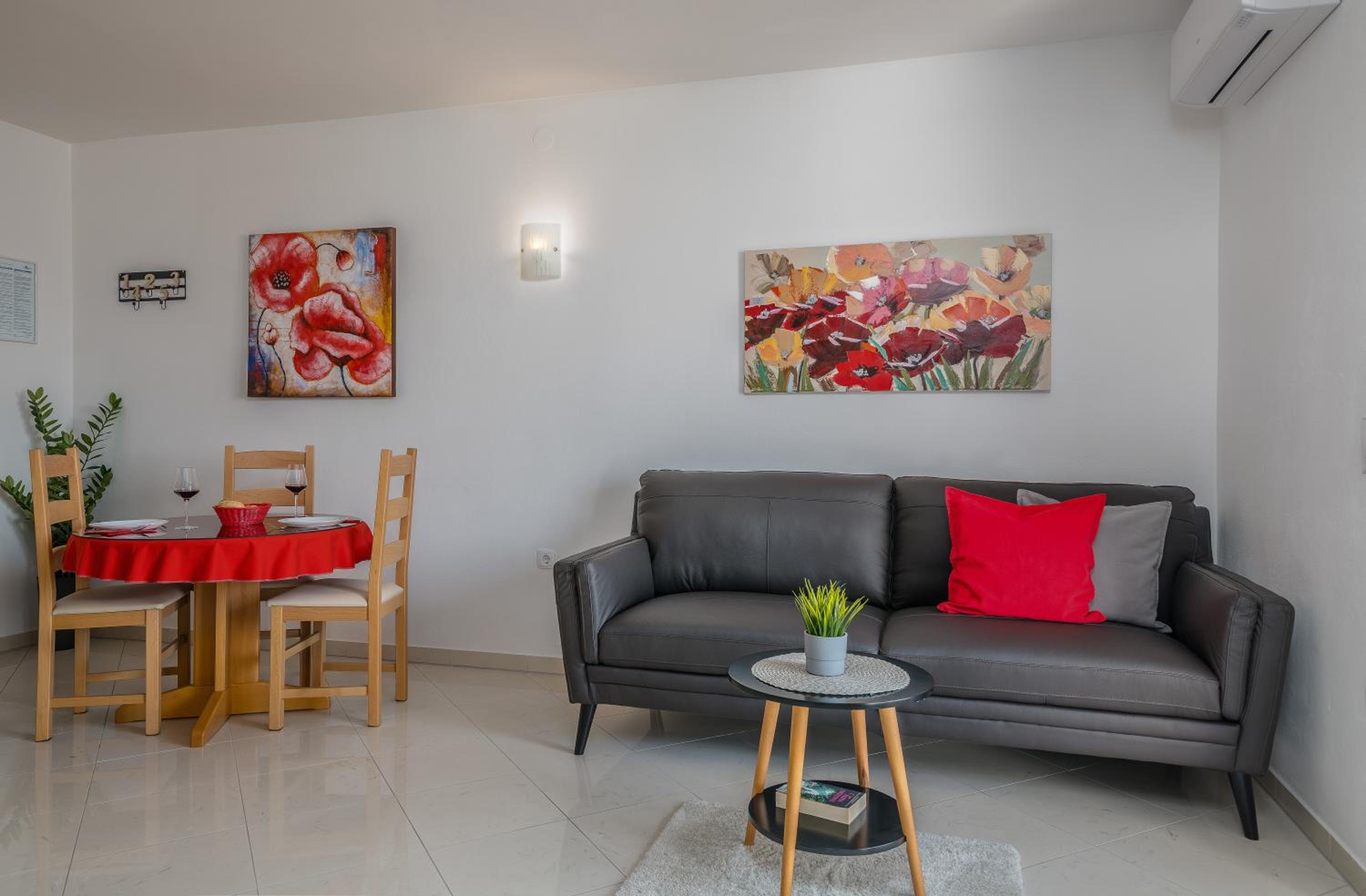 Apartments Kvarner
