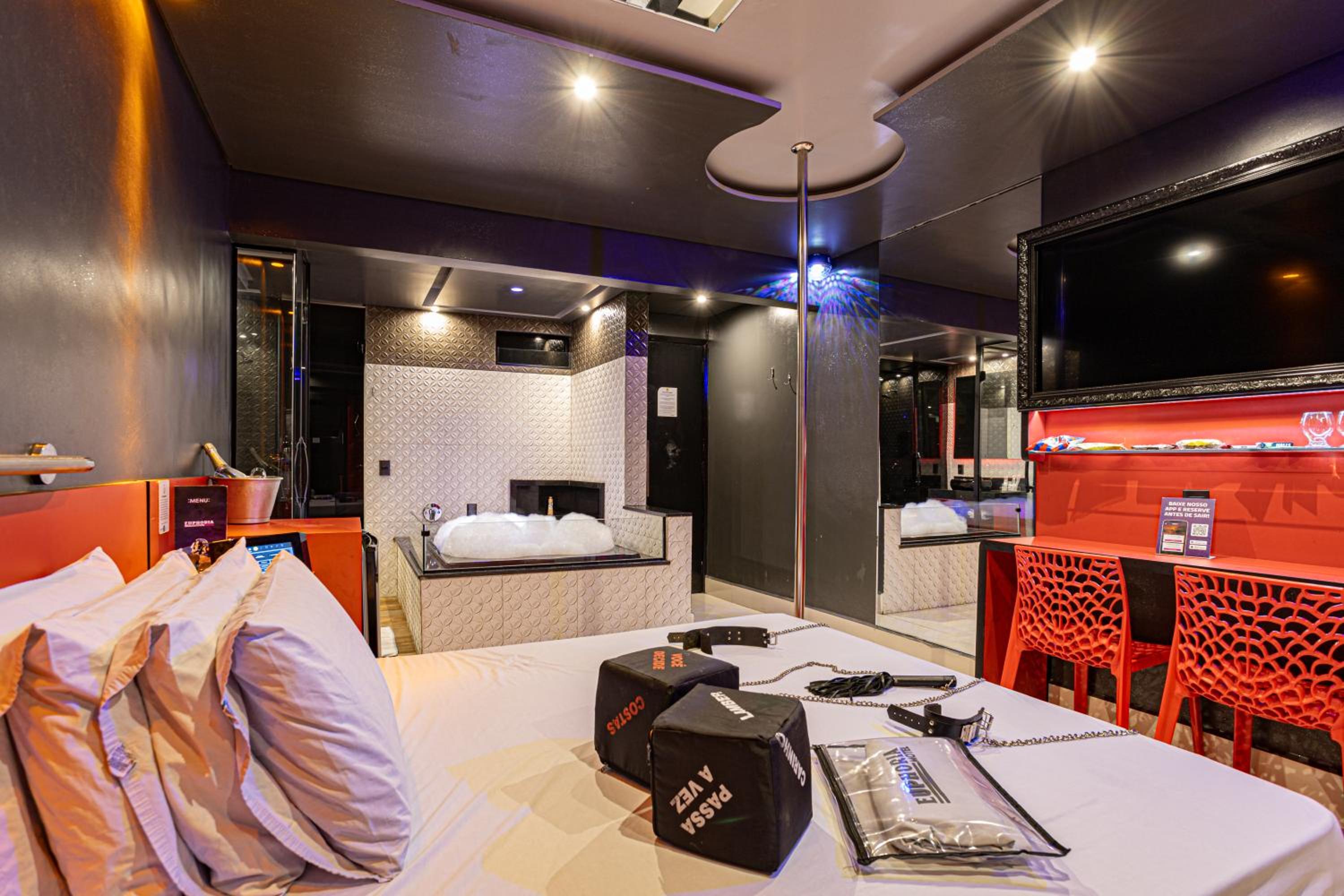 EUPHORIA MOTEL