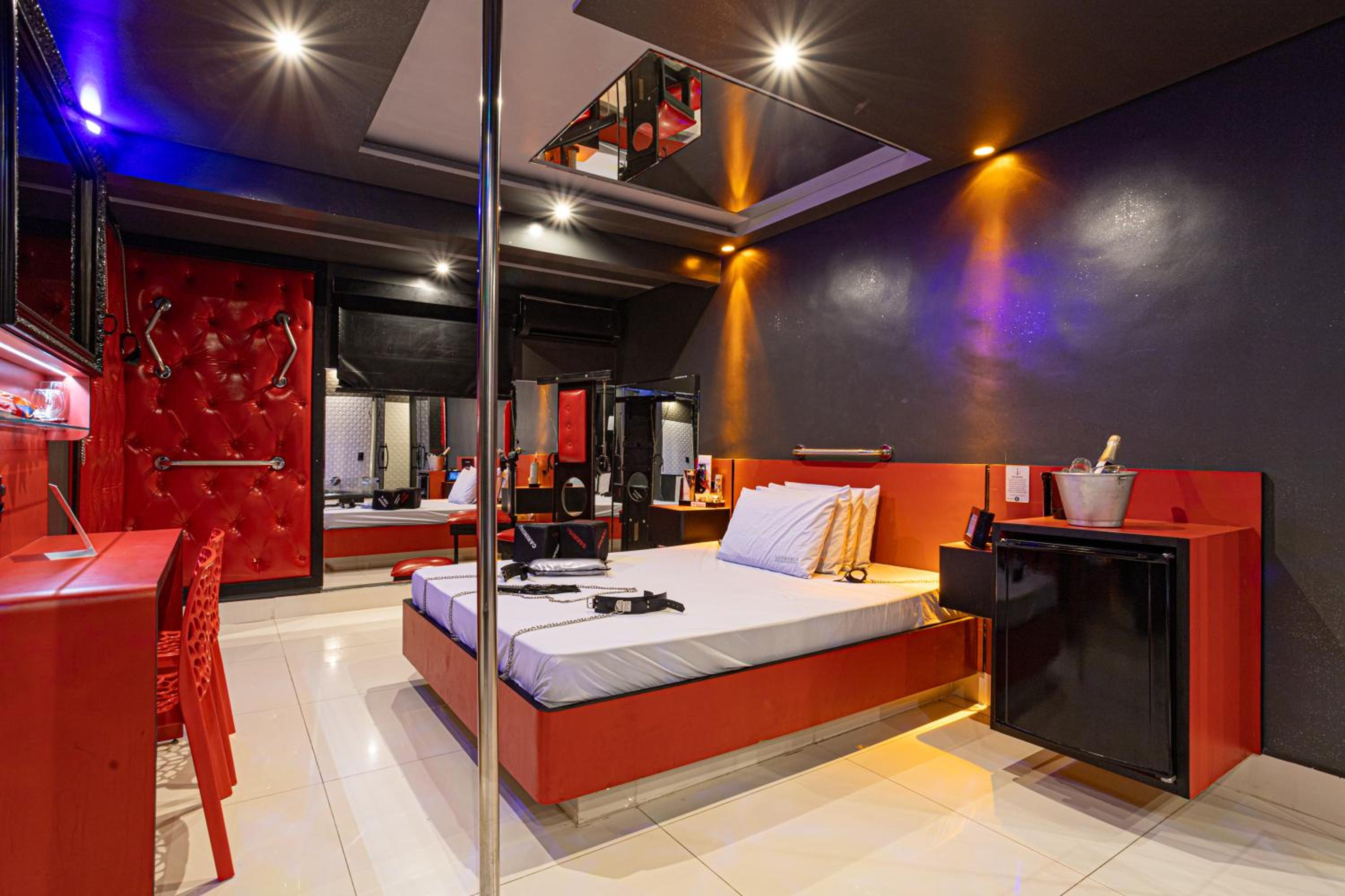 EUPHORIA MOTEL