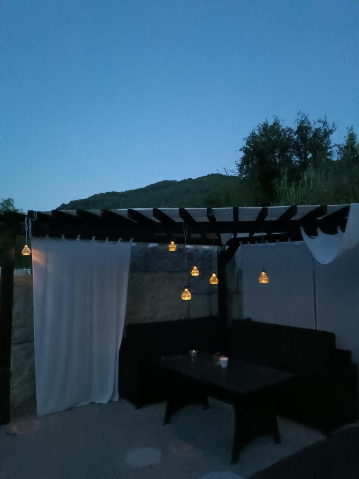Stone Chalets - LUNA