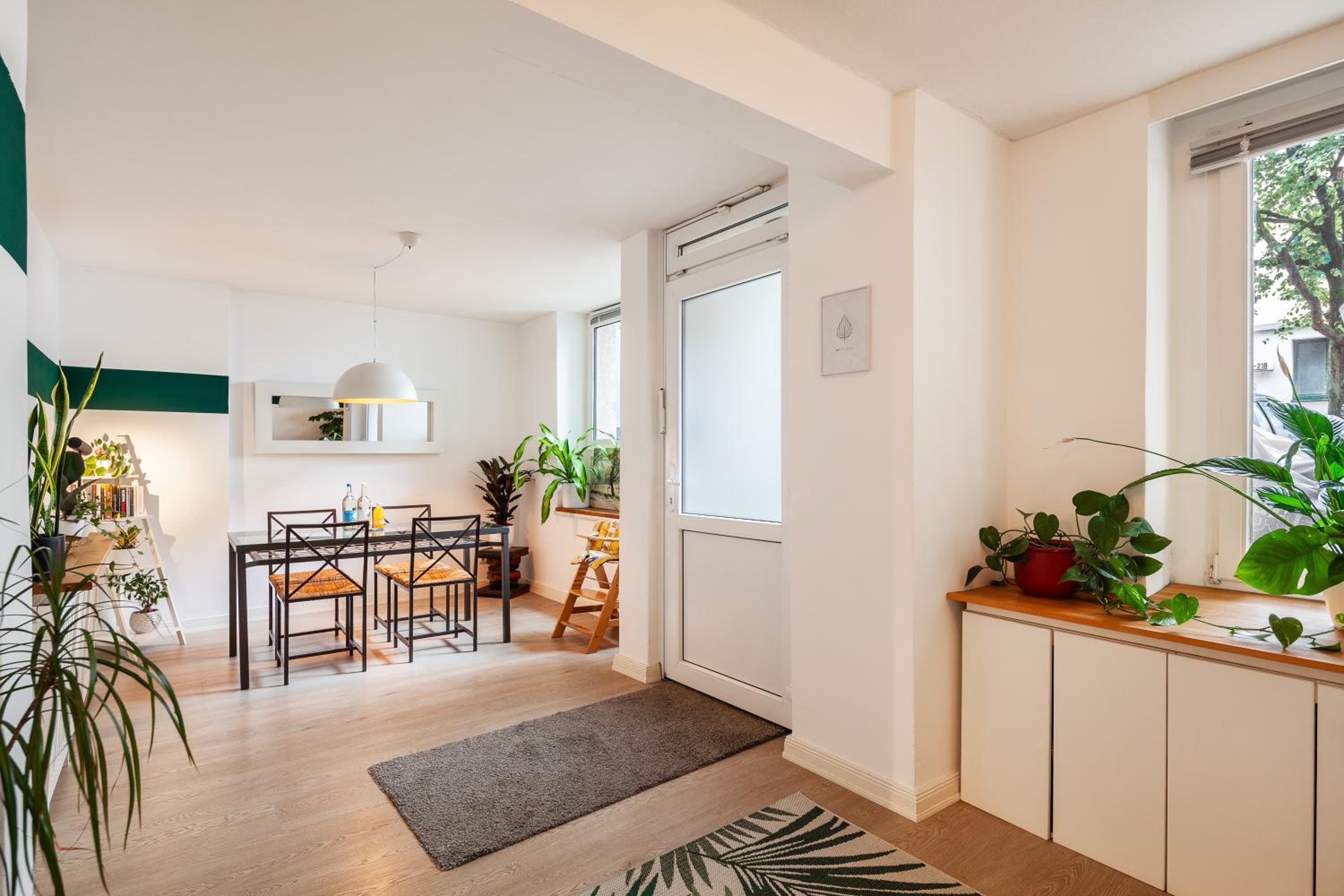 Nachhaltig übernachten - Nähe Alster mit Terrasse