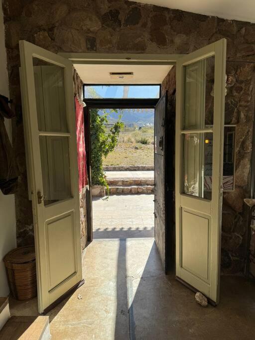 Hogareña Casa cerca de Bodegas y Viñedos