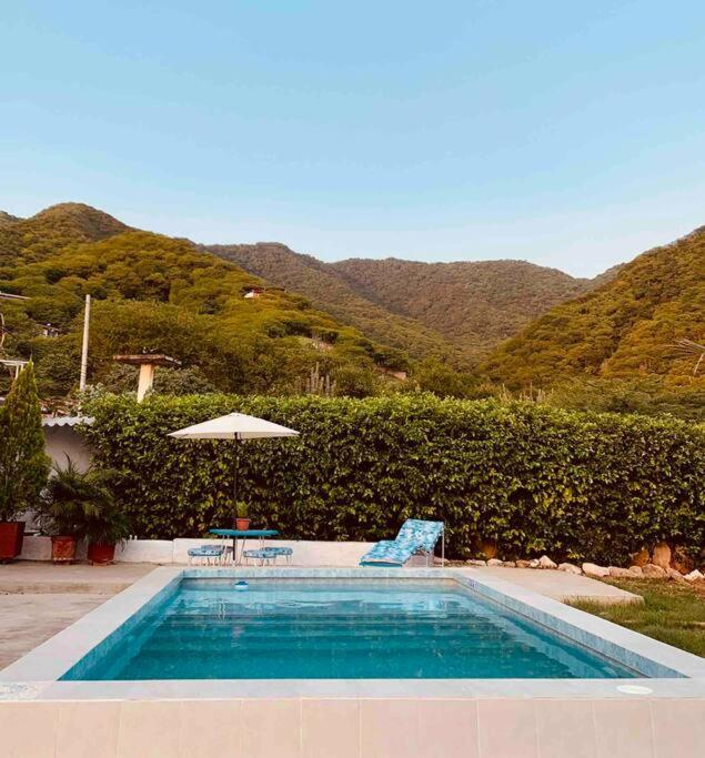 Cabaña de descanso con piscina-San Sebastian House