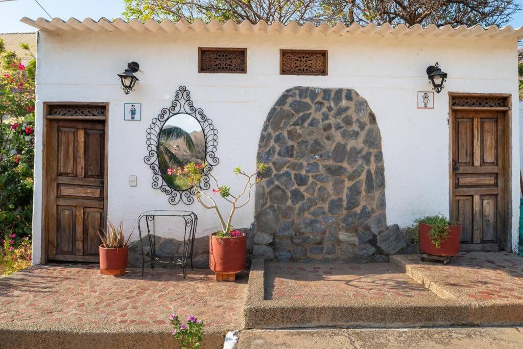 Cabaña de descanso con piscina-San Sebastian House