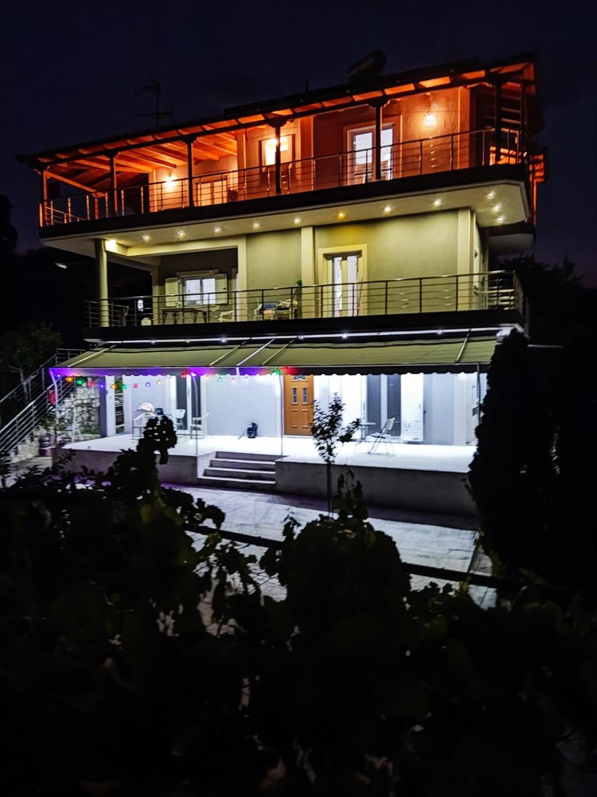 Toma's Guest House