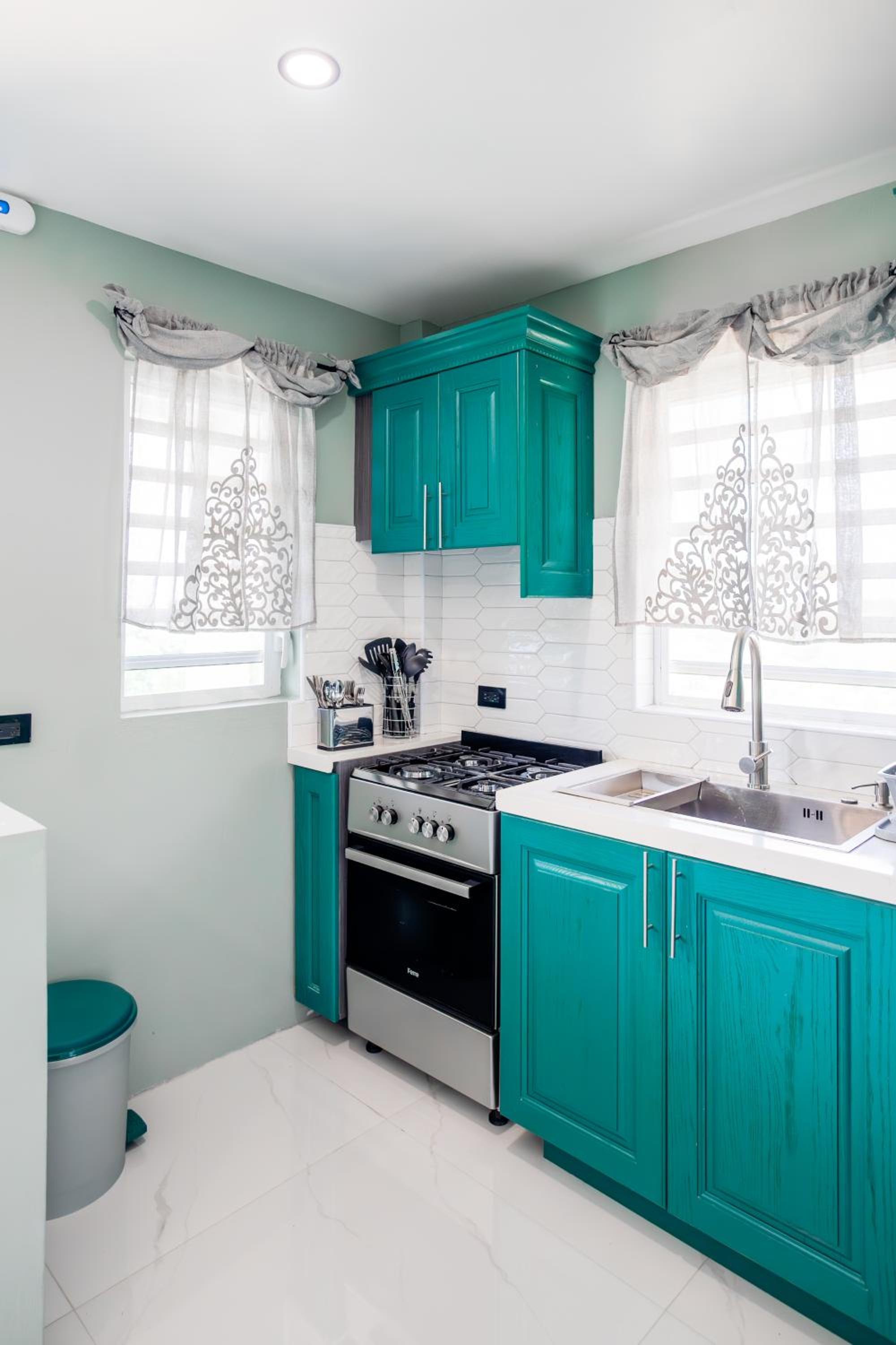 LeLuxe Cedar Valley Suite B