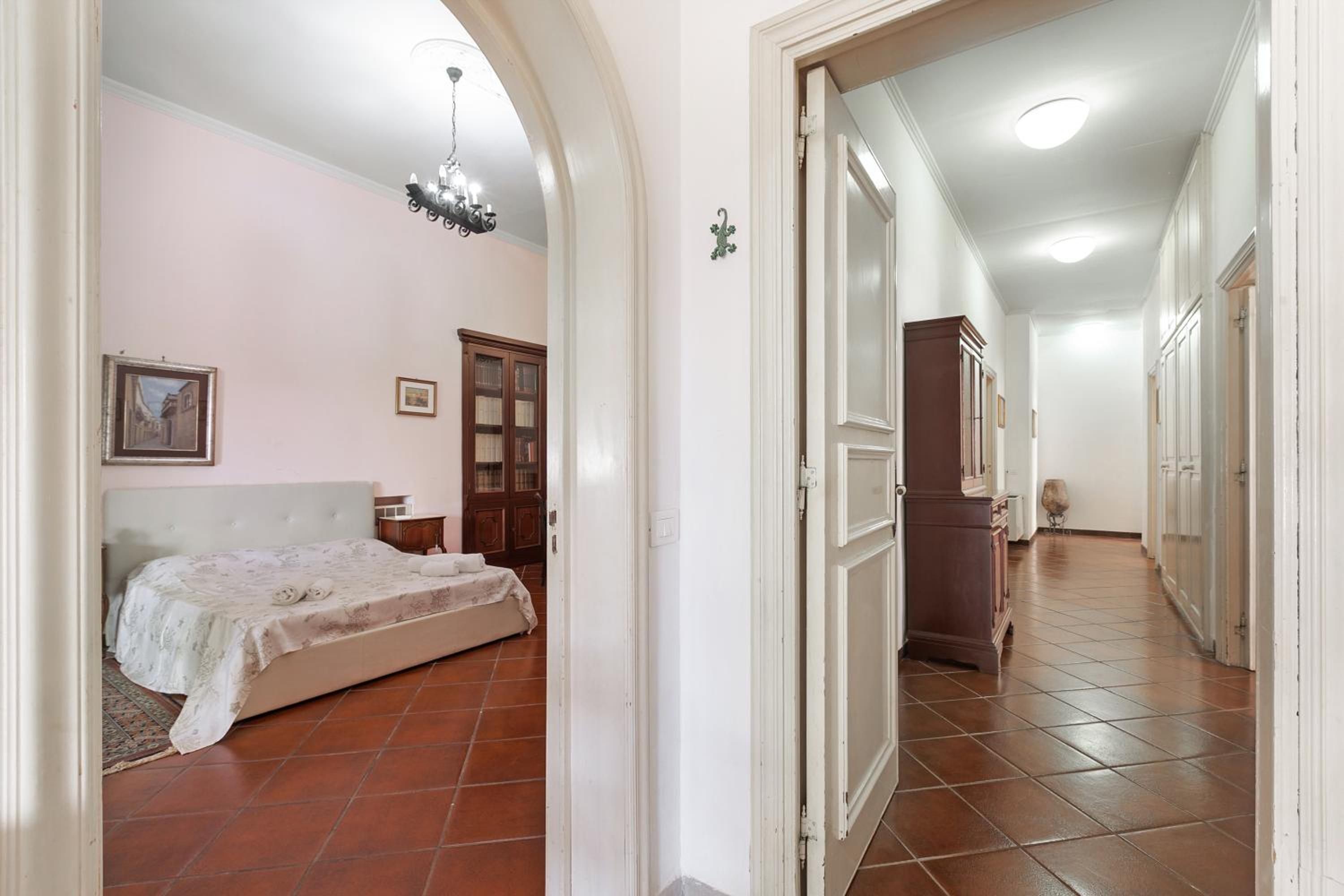 Villa Isidoro Sea View - Happy Rentals view 4