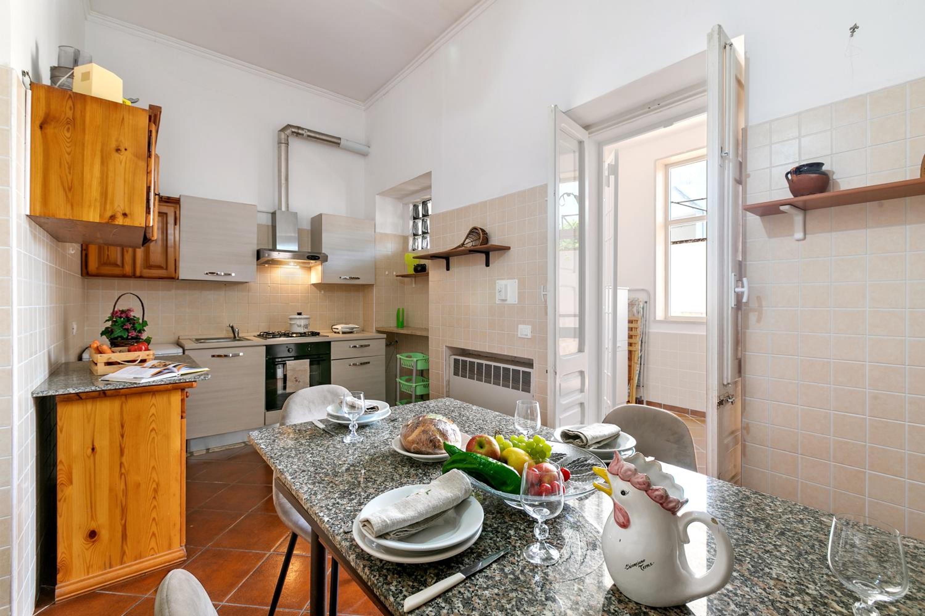 Villa Isidoro Sea View - Happy Rentals view 2