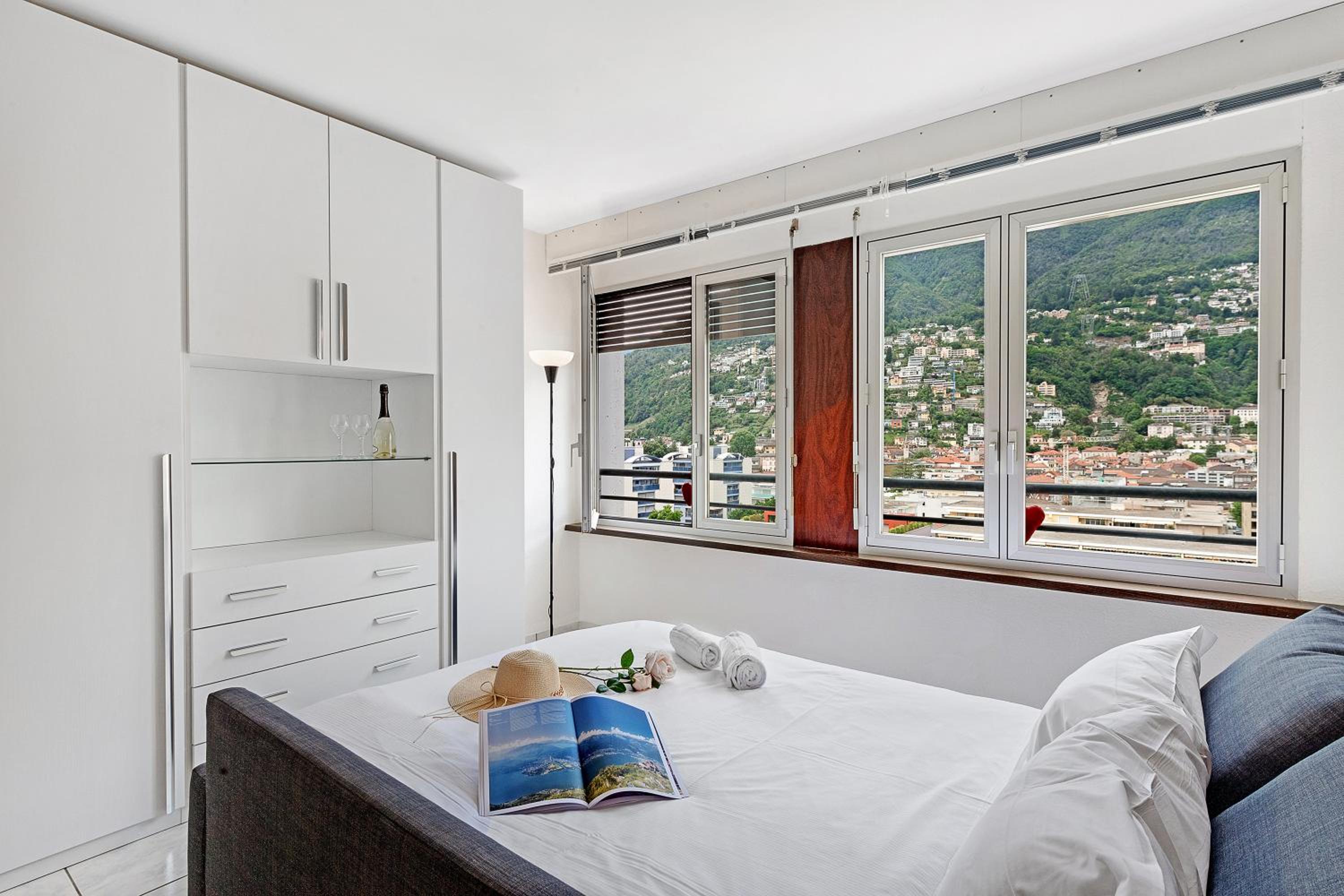 Torre di Locarno - Happy Rentals