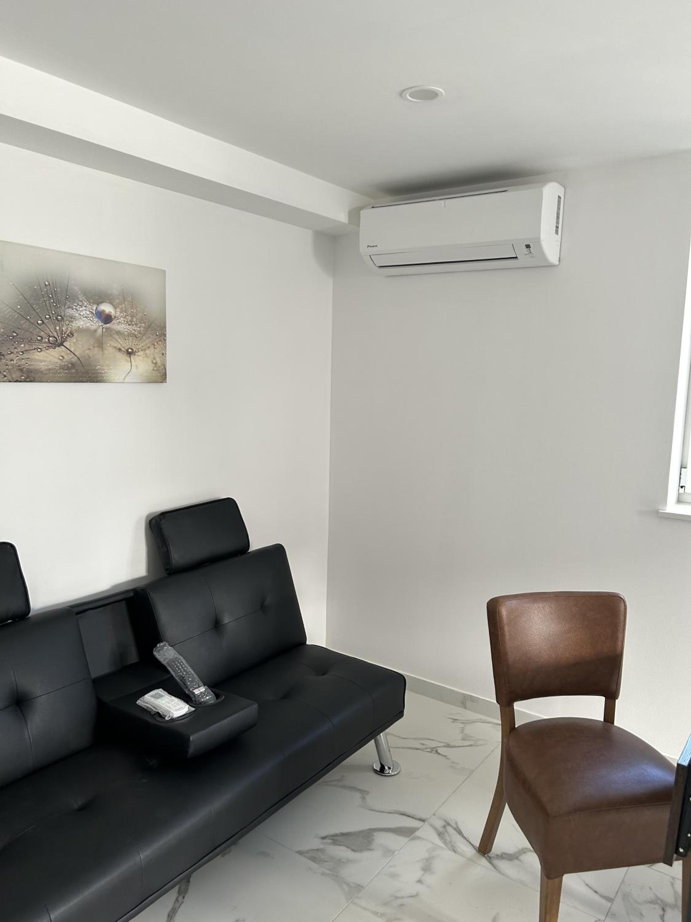 Photo 108