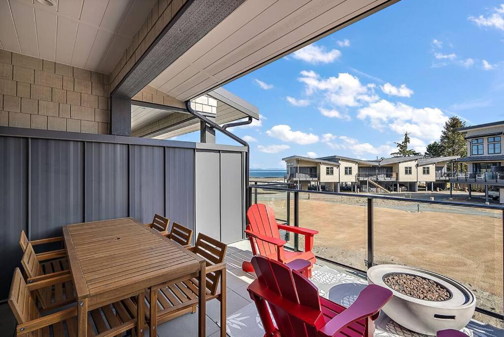 The Beach House at Saratoga Oceanfront Escape