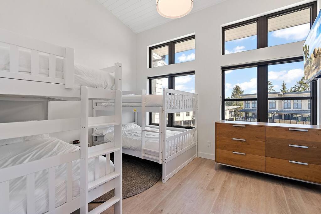 The Beach House at Saratoga Oceanfront Escape