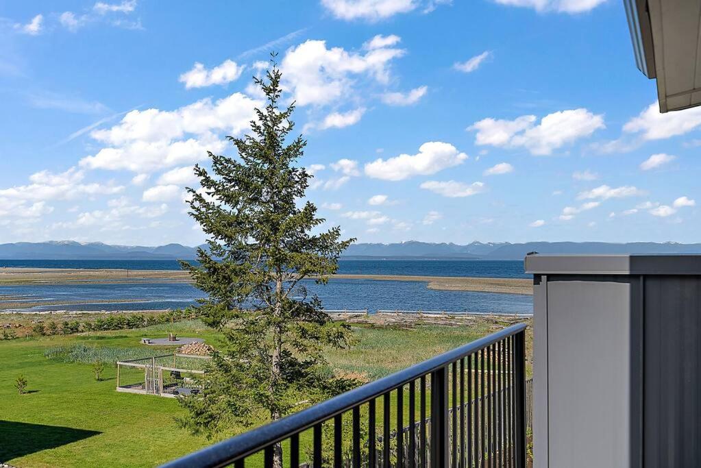 The Beach House at Saratoga Oceanfront Escape