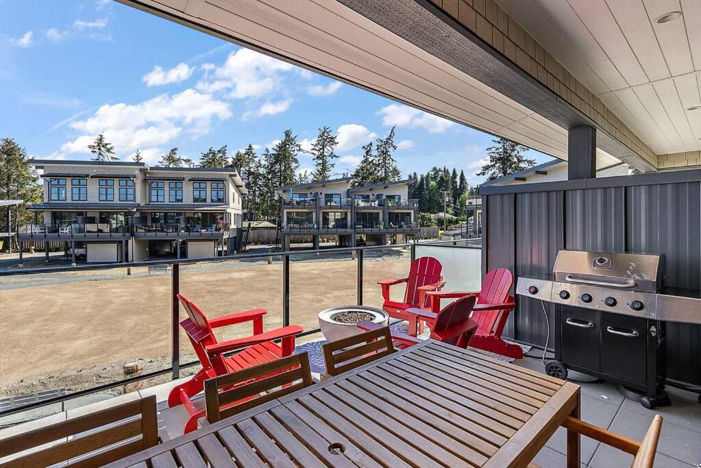 The Beach House at Saratoga Oceanfront Escape