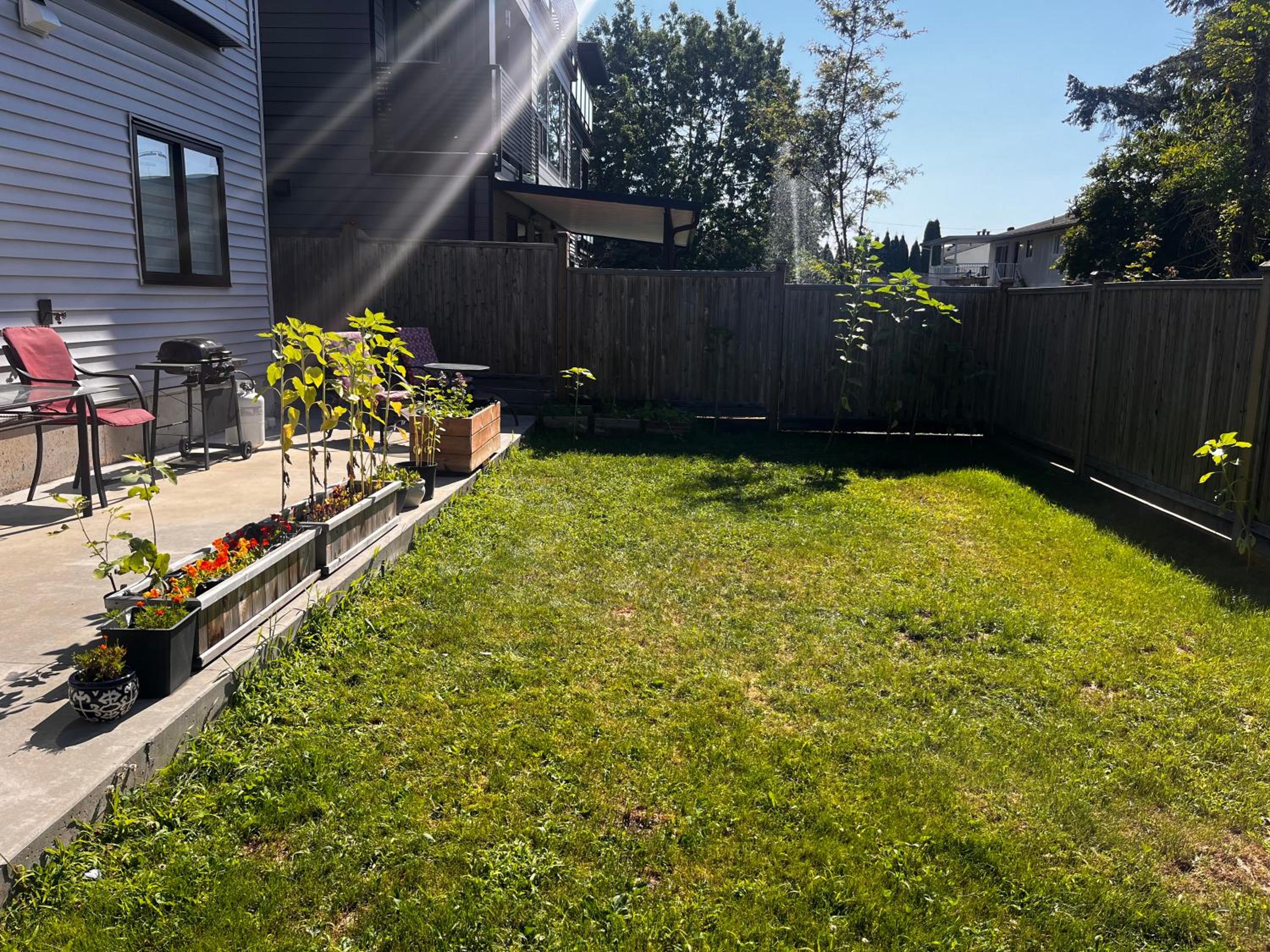 New, Spacious 2 Bedrooms in Downtown With Free Parking!