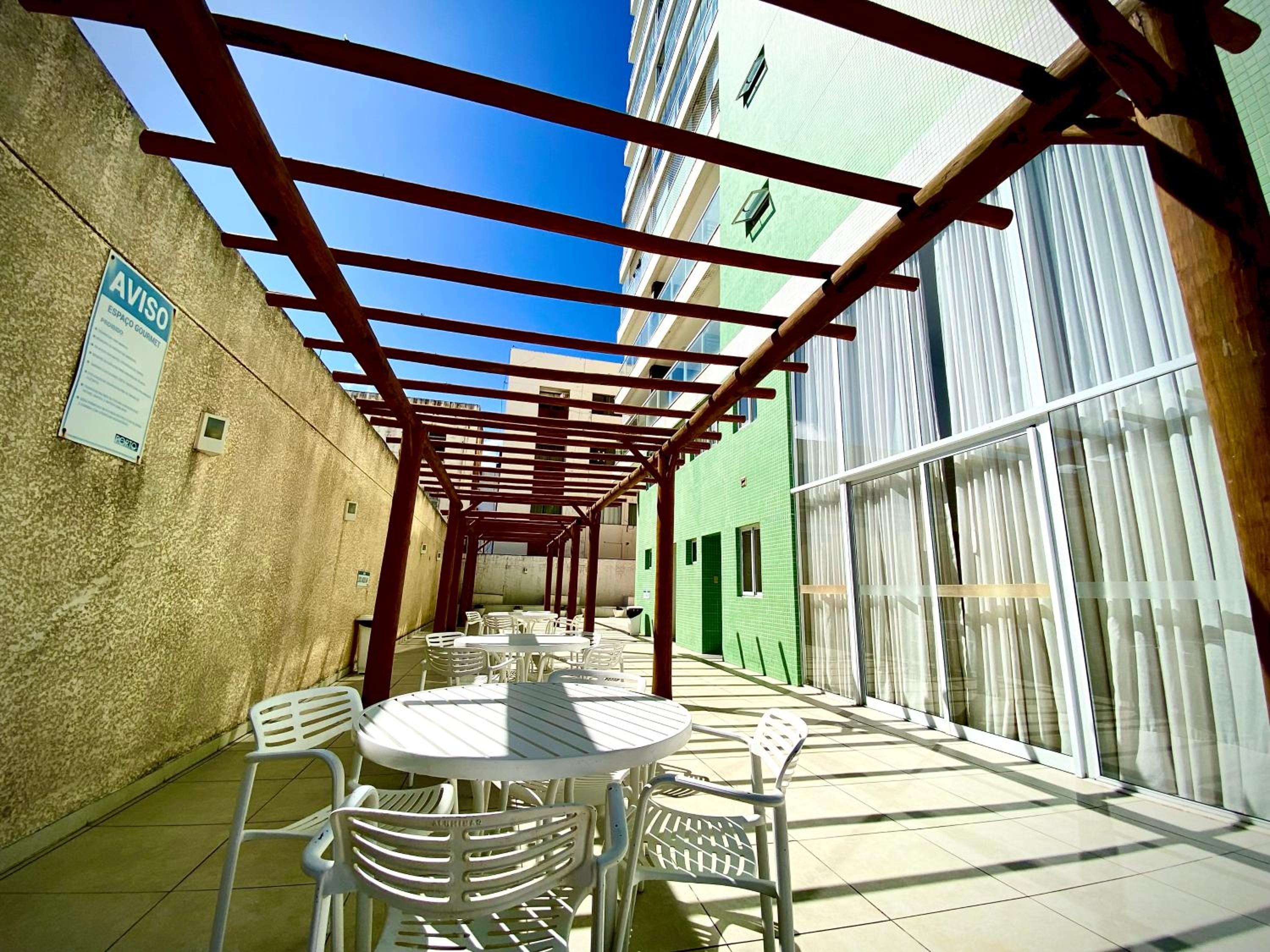 Vista mar,piscina, jacuzzi, academia, garagem