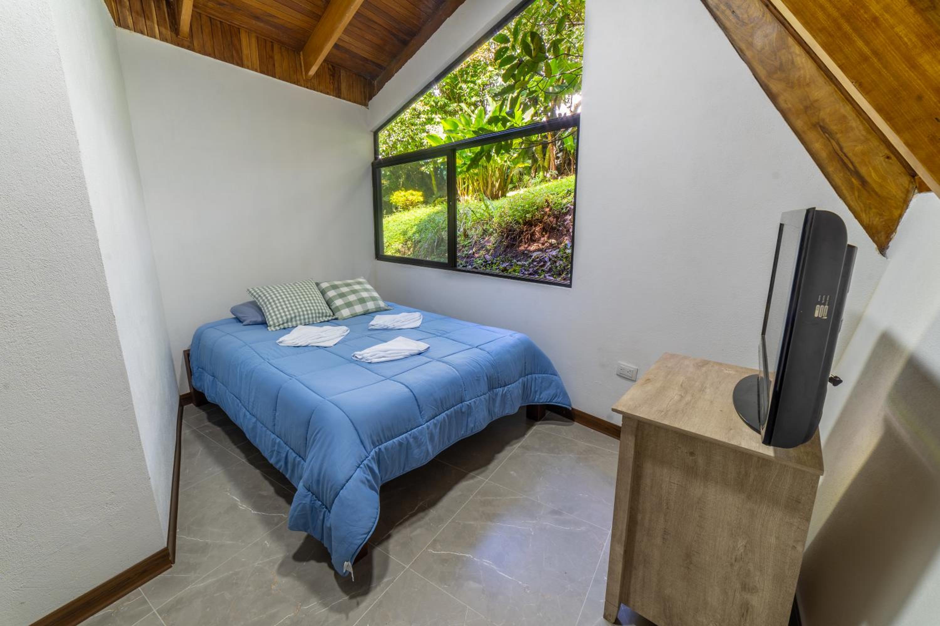 Casa Violeta Home rentals