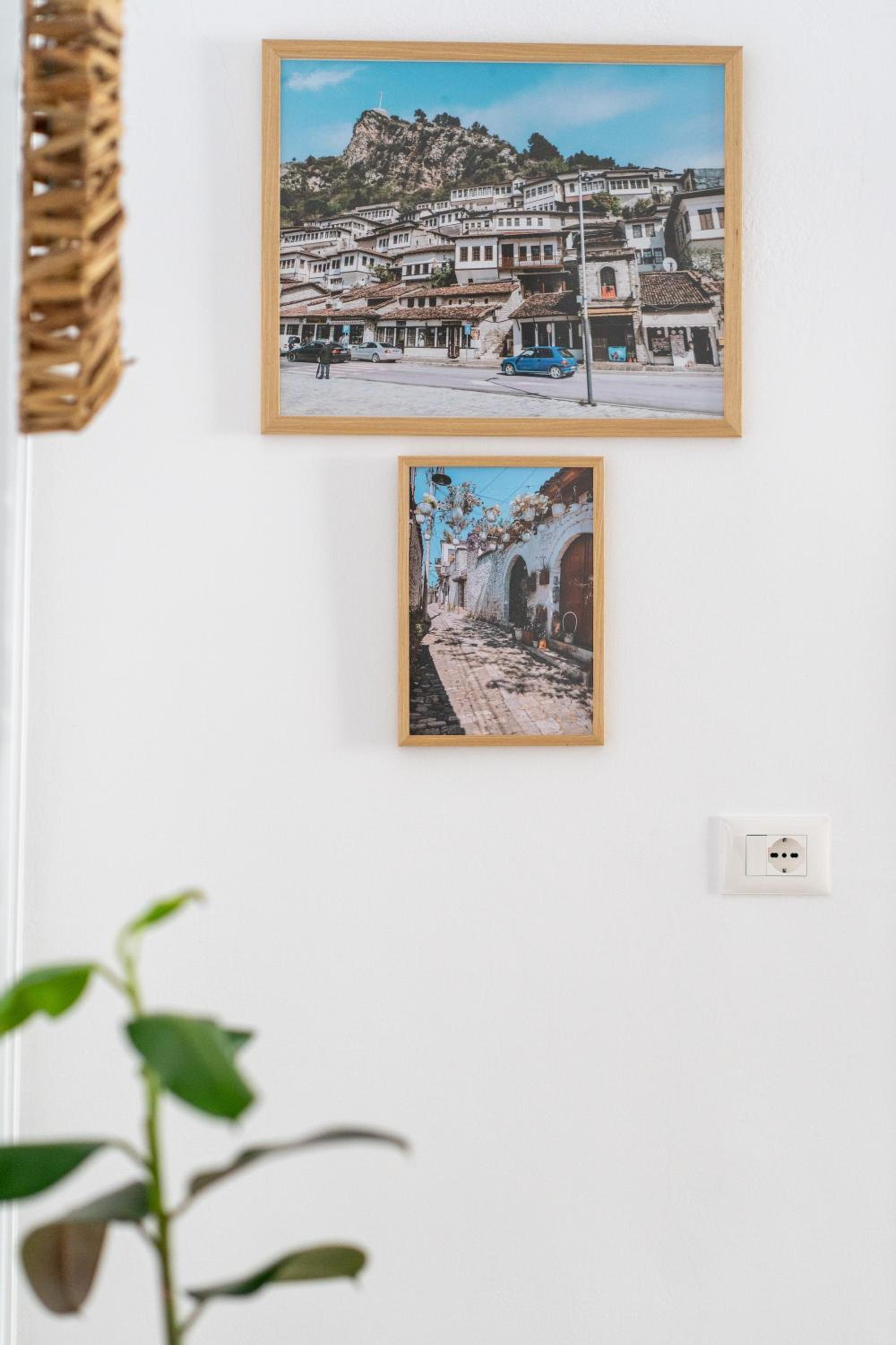 Nika's Guest House