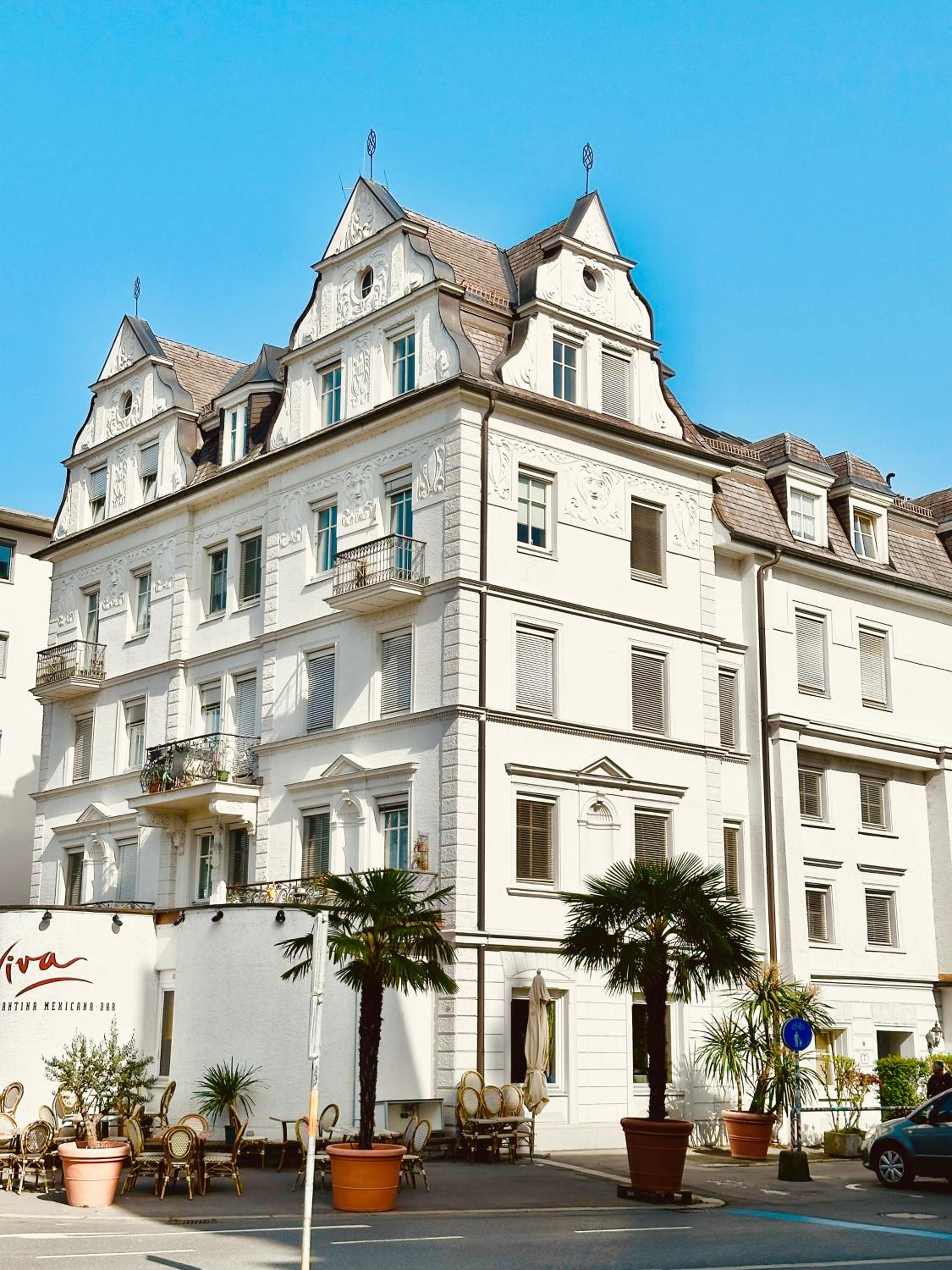 Ferienwohnung mit Balkon und Seeblick