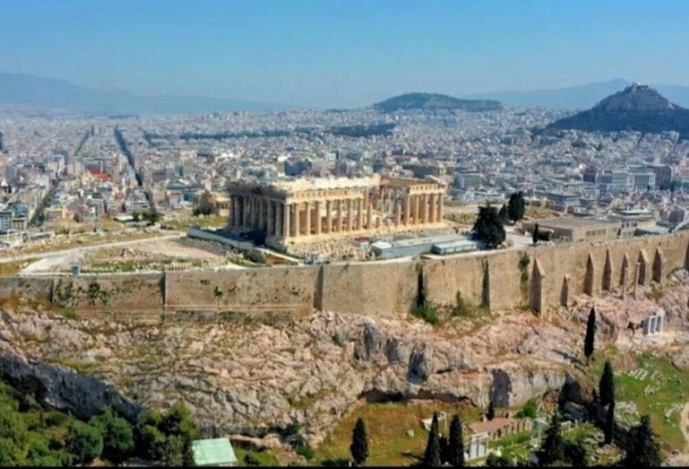 Modern flat in Athens, close to city centre and beaches