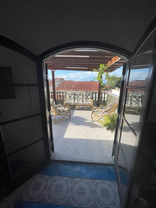 Casa Grande com 3 suítes