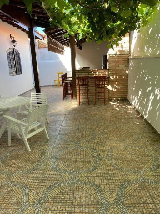 Casa Grande com 3 suítes