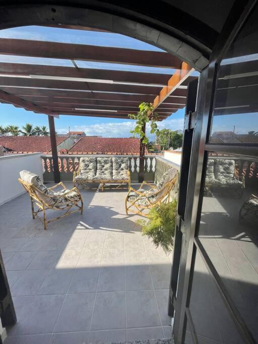 Casa Grande com 3 suítes