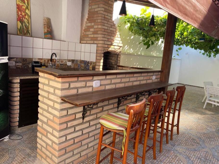 Casa Grande com 3 suítes