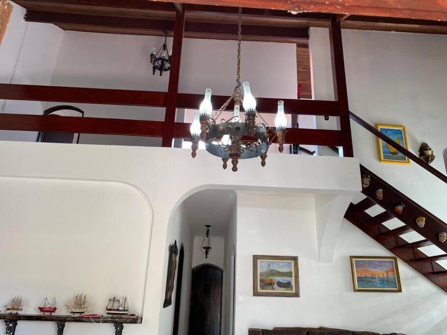 Casa Grande com 3 suítes