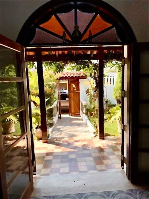Casa Grande com 3 suítes