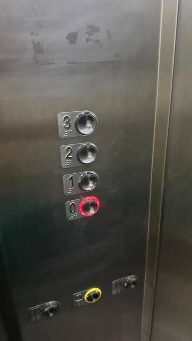 Centro NF Moderno Wi-Fi Até 4 hóspedes 2 Camas