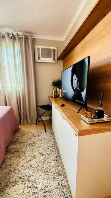 Centro NF Moderno Wi-Fi Até 4 hóspedes 2 Camas