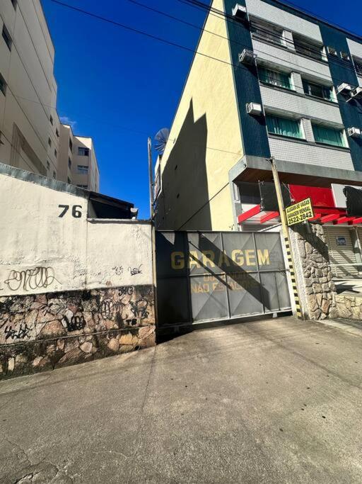 Centro NF Moderno Wi-Fi Até 4 hóspedes 2 Camas