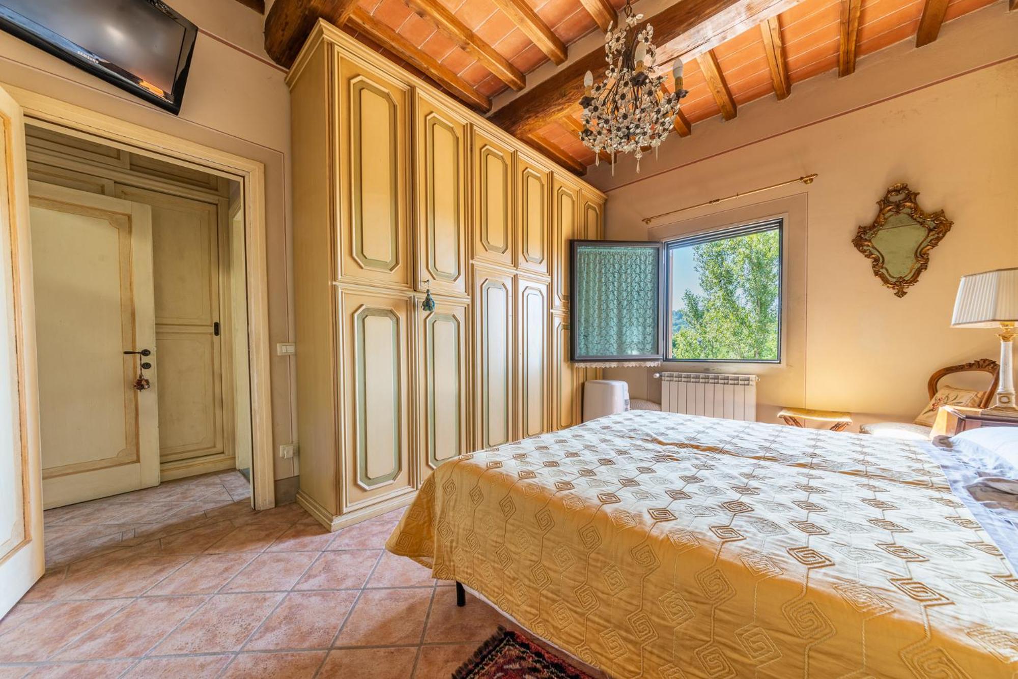 Figline Valdarno Vacations - Carresi Apart 2 pax with pool - portable A/C - Property Image 9