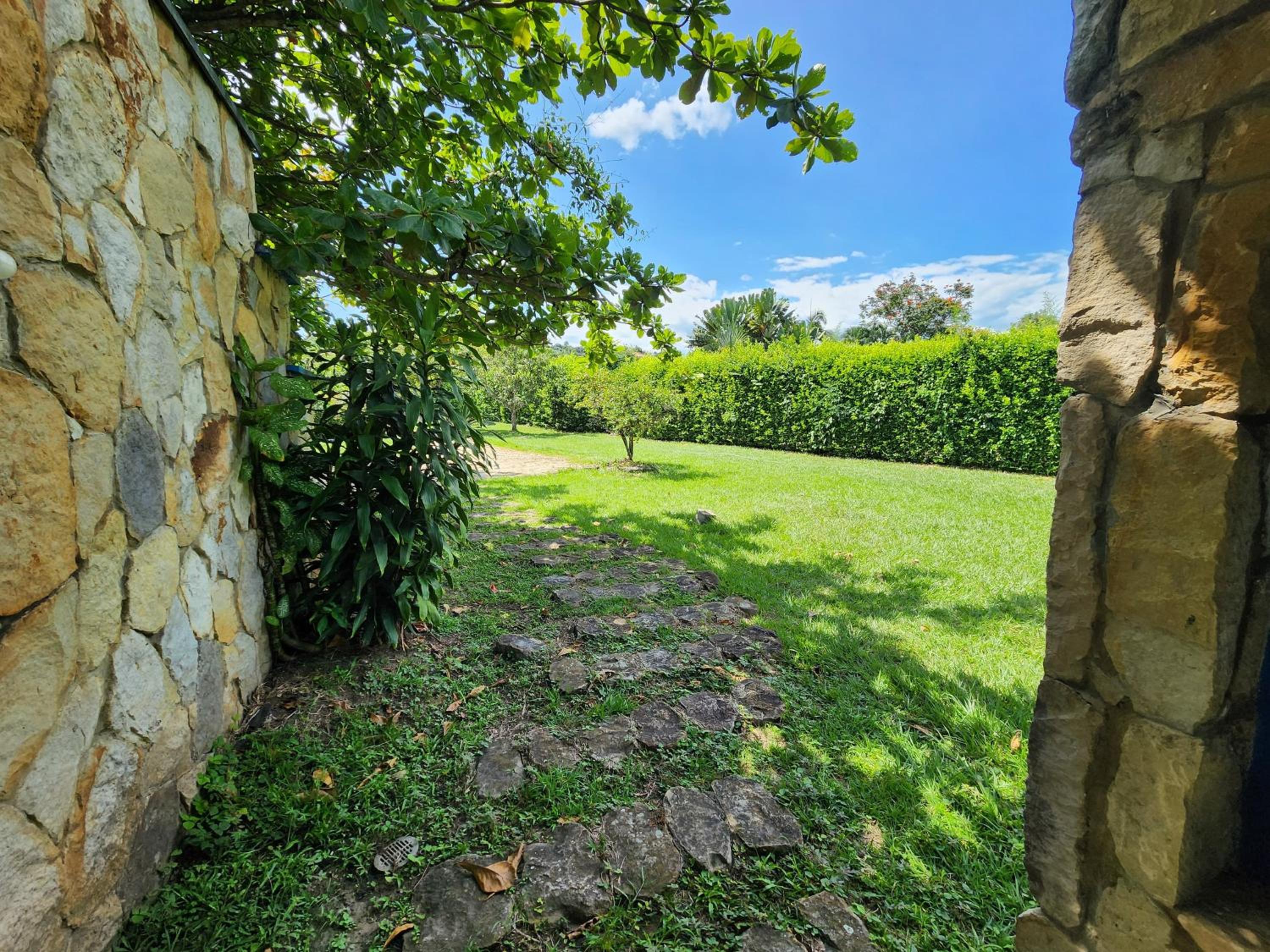 Anapoima- Casa campestre en conjunto con piscina privada