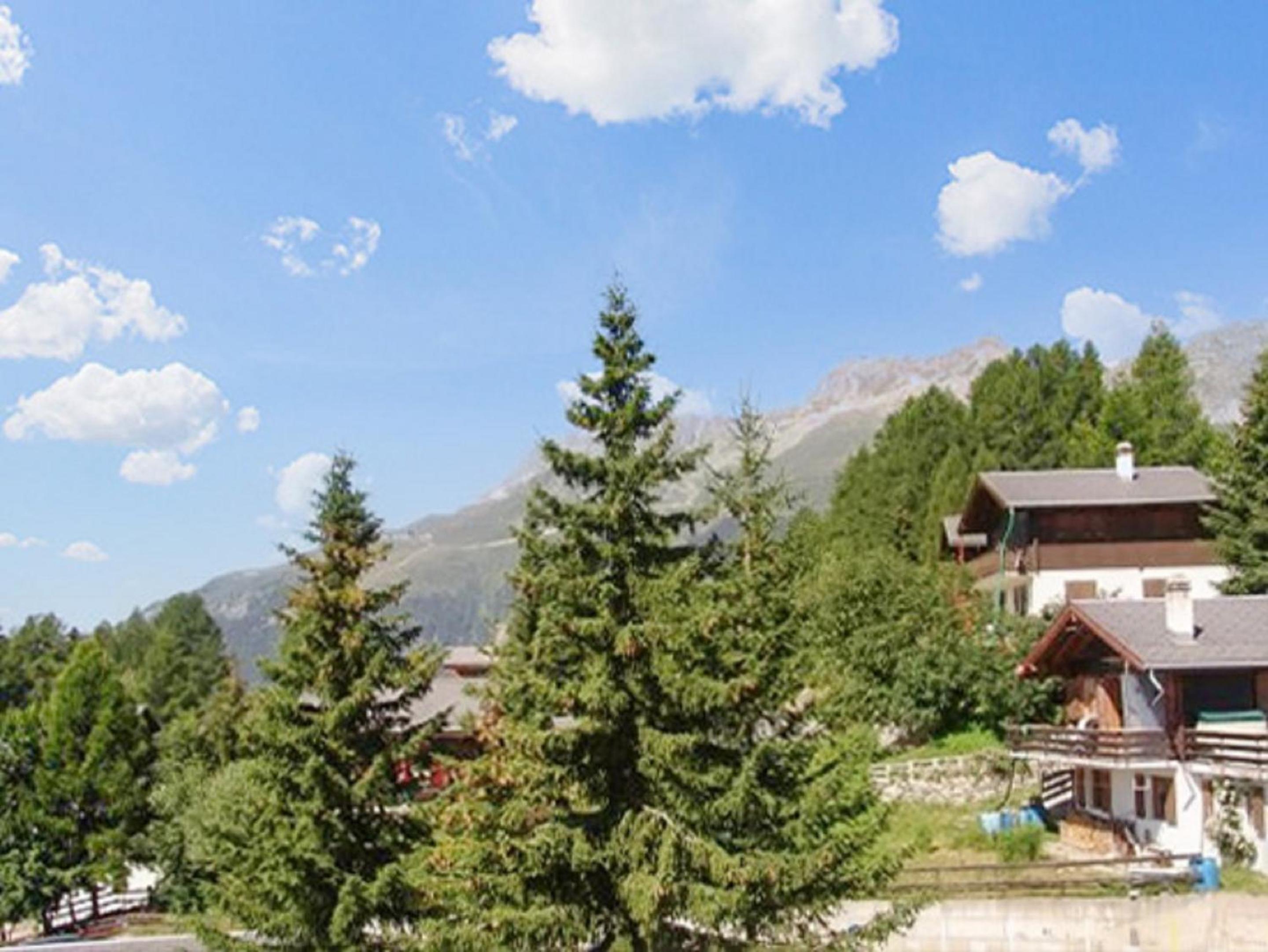 Cozy apartment in Bellwald 80 m² with mountain view