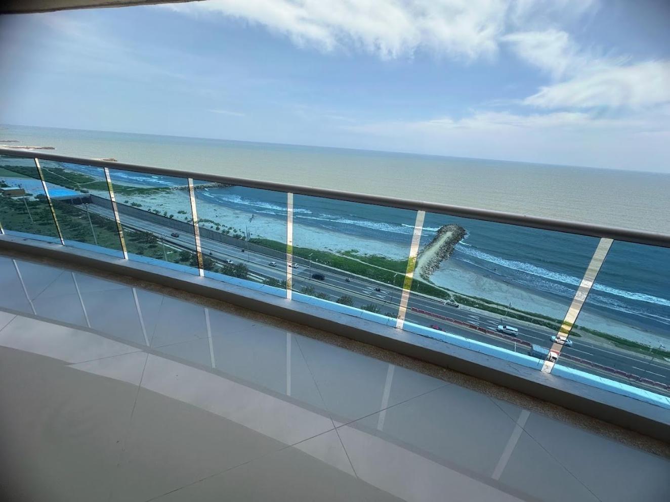 Front Ocean View Penthouse Cartagena