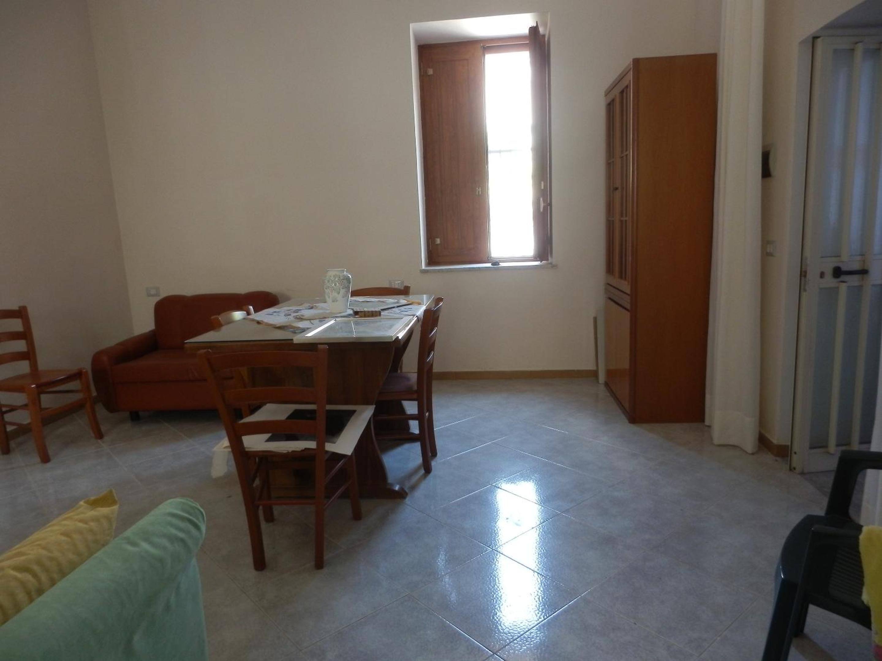 Comfortable studio in Formicola 30 m² garden view view 3