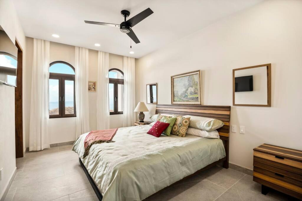 Brand New Luxury Home! El Encanto del Pacifico