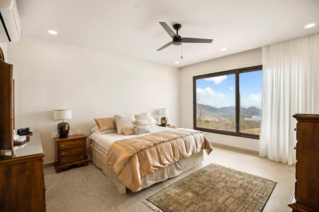Brand New Luxury Home! El Encanto del Pacifico