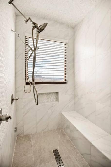 Brand New Luxury Home! El Encanto del Pacifico