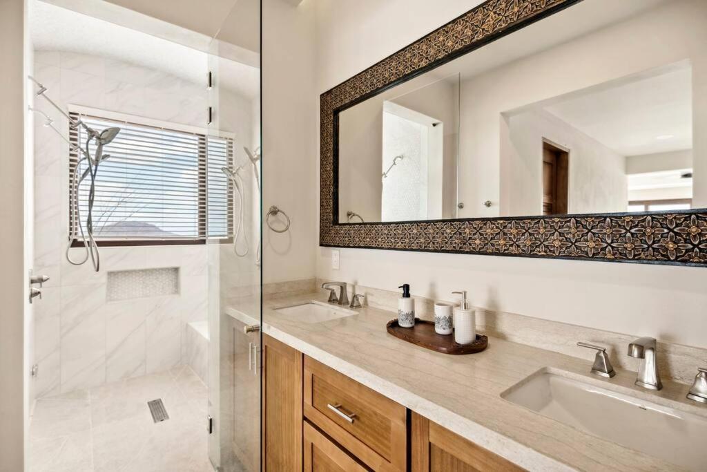 Brand New Luxury Home! El Encanto del Pacifico
