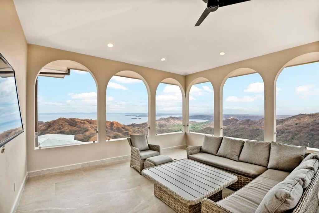 Brand New Luxury Home! El Encanto del Pacifico