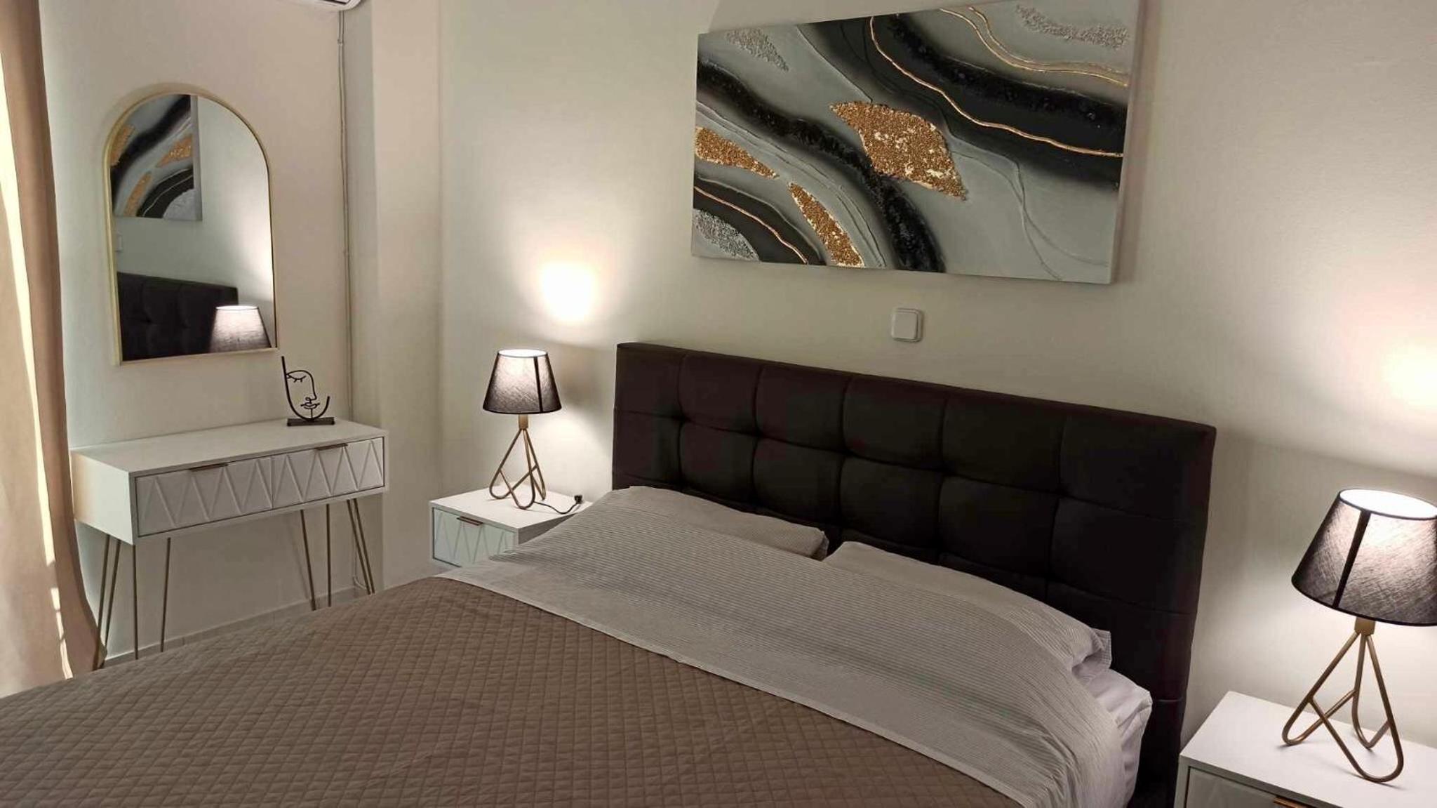 Modern flat in Athens, close to city centre and beaches photo 4