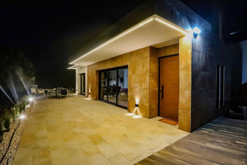 Villa Eden